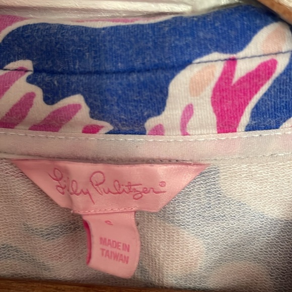Authentic Lilly Pulitzer logo blue top small 1/4 zip shirt $118 - Picture 3 of 5
